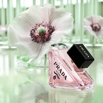 Prada Paradoxe Virtual Flower