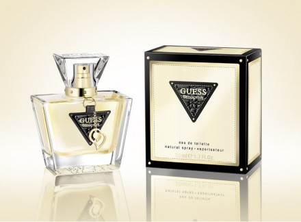 Guess Seductive women