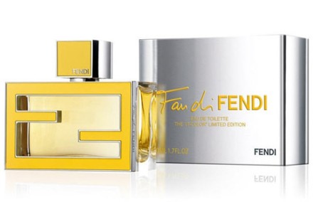 Fendi Fan di FENDI It COLOR